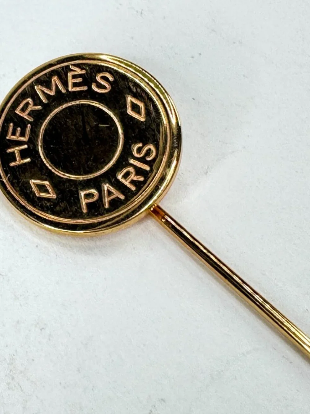 Vintage Hermès Paris Sellier Gold-Tone Stick Pin Bijouterie Fantaisie GS865